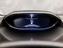 Peugeot 5008 1.2 PureTech Allure Sport 7 Persoons Automaat (APPLE CARPLAY, GROOT NAVI, LEDER, LED KOPLAMPEN, 360 CAMERA, SPORTSTOELEN, GETINT GLAS, TREKHAAK, NIEUWSTAAT)