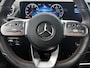 Mercedes-Benz B-klasse 180 Business Line | Trekhaak | AMG Line | Led lights | Parkeerpakket met achteruitrijcamera | Keyless-Go. Inclusief 24 maanden Mercedes-Benz Certified garantie voor Europa.