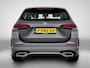 Mercedes-Benz B-klasse 180 Business Line | Trekhaak | AMG Line | Led lights | Parkeerpakket met achteruitrijcamera | Keyless-Go. Inclusief 24 maanden Mercedes-Benz Certified garantie voor Europa.