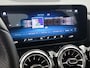 Mercedes-Benz B-klasse 180 Business Line | Trekhaak | AMG Line | Led lights | Parkeerpakket met achteruitrijcamera | Keyless-Go. Inclusief 24 maanden Mercedes-Benz Certified garantie voor Europa.