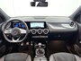 Mercedes-Benz B-klasse 180 Business Line | Trekhaak | AMG Line | Led lights | Parkeerpakket met achteruitrijcamera | Keyless-Go. Inclusief 24 maanden Mercedes-Benz Certified garantie voor Europa.