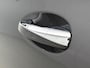 Mercedes-Benz B-klasse 180 Business Line | Trekhaak | AMG Line | Led lights | Parkeerpakket met achteruitrijcamera | Keyless-Go. Inclusief 24 maanden Mercedes-Benz Certified garantie voor Europa.