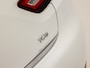 Renault Clio 0.9 TCe Dynamique Sport (NAVIGATIE, CLIMATE, LM VELGEN, STOELVERWARMING, SPORTSTOELEN, BASS REFLEX, CRUISE, NIEUWE APK, NIEUWSTAAT)