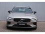 Volvo V60 2.0 T8 Plug-in hybrid AWD Plus Dark | 360" Camera | Stoel/stuurwiel verwarming | Achterbank verwarming | Google Services | DAB+ radio | Semi elektrische trekhaak | Elektrisch bedienbare achterklep