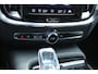 Volvo V60 2.0 T8 Plug-in hybrid AWD Plus Dark | 360" Camera | Stoel/stuurwiel verwarming | Achterbank verwarming | Google Services | DAB+ radio | Semi elektrische trekhaak | Elektrisch bedienbare achterklep