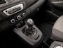 Renault Scenic 1.6 Sport (NAVIGATIE, AIRCO, CRUISE, TREKHAAK, SPORTSTOELEN, NIEUWE APK, NIEUWSTAAT)