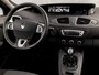 Renault Scenic 1.6 Sport (NAVIGATIE, AIRCO, CRUISE, TREKHAAK, SPORTSTOELEN, NIEUWE APK, NIEUWSTAAT)