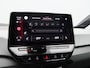 Volkswagen ID.3 First Max 58 kWh 204 Pk | Stoelverwarming | Panorama dak | Trekhaak | Camera | Adaptive Cruise | CarPlay | Matrix LED | 19 Inch | 87.533 Km !!