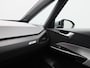 Volkswagen ID.3 First Max 58 kWh 204 Pk | Stoelverwarming | Panorama dak | Trekhaak | Camera | Adaptive Cruise | CarPlay | Matrix LED | 19 Inch | 87.533 Km !!