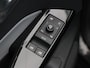 Volkswagen ID.3 First Max 58 kWh 204 Pk | Stoelverwarming | Panorama dak | Trekhaak | Camera | Adaptive Cruise | CarPlay | Matrix LED | 19 Inch | 87.533 Km !!