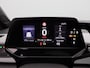 Volkswagen ID.3 First Max 58 kWh 204 Pk | Stoelverwarming | Panorama dak | Trekhaak | Camera | Adaptive Cruise | CarPlay | Matrix LED | 19 Inch | 87.533 Km !!