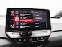 Volkswagen ID.3 First Max 58 kWh 204 Pk | Stoelverwarming | Panorama dak | Trekhaak | Camera | Adaptive Cruise | CarPlay | Matrix LED | 19 Inch | 87.533 Km !!