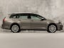 Volkswagen Golf Variant 1.4 TSI Highline Sport (NAVIGATIE, CLIMATE, CAMERA, LEDER, STOELVERWARMING, SPORTSTOELEN, TREKHAAK, MASSAGE, NIEUWE APK, NIEUWSTAAT)