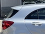 Mercedes-Benz A-klasse 180 Ambition | AMG Pakket/All-Season Banden/Navi/Airco/PDC/Apple CarPlay-Android Auto