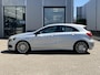 Mercedes-Benz A-klasse 180 Ambition | AMG Pakket/All-Season Banden/Navi/Airco/PDC/Apple CarPlay-Android Auto