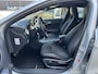 Mercedes-Benz A-klasse 180 Ambition | AMG Pakket/All-Season Banden/Navi/Airco/PDC/Apple CarPlay-Android Auto