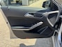 Mercedes-Benz A-klasse 180 Ambition | AMG Pakket/All-Season Banden/Navi/Airco/PDC/Apple CarPlay-Android Auto