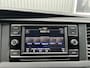Volkswagen Transporter 2.0 TDI L2H1 Sortimo Kastinrichting Trekhaak 2200kg trekgewicht Airco Cruise controle Telefoonverbinding Apple carplay Euro 6