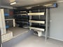 Volkswagen Transporter 2.0 TDI L2H1 Sortimo Kastinrichting Trekhaak 2200kg trekgewicht Airco Cruise controle Telefoonverbinding Apple carplay Euro 6