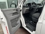 Volkswagen Transporter 2.0 TDI L2H1 Sortimo Kastinrichting Trekhaak 2200kg trekgewicht Airco Cruise controle Telefoonverbinding Apple carplay Euro 6