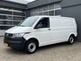 Volkswagen Transporter 2.0 TDI L2H1 Sortimo Kastinrichting Trekhaak 2200kg trekgewicht Airco Cruise controle Telefoonverbinding Apple carplay Euro 6