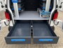 Volkswagen Transporter 2.0 TDI L2H1 Sortimo Kastinrichting Trekhaak 2200kg trekgewicht Airco Cruise controle Telefoonverbinding Apple carplay Euro 6