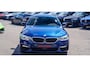 BMW 5-Serie Touring 520i High Executive | M-pakket | Panorama | Elektrisch wegklapbare trekhaak | Adaptieve cruise | Camera | LED