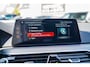 BMW 5-Serie Touring 520i High Executive | M-pakket | Panorama | Elektrisch wegklapbare trekhaak | Adaptieve cruise | Camera | LED