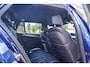 BMW 5-Serie Touring 520i High Executive | M-pakket | Panorama | Elektrisch wegklapbare trekhaak | Adaptieve cruise | Camera | LED