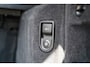 BMW 5-Serie Touring 520i High Executive | M-pakket | Panorama | Elektrisch wegklapbare trekhaak | Adaptieve cruise | Camera | LED