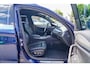 BMW 5-Serie Touring 520i High Executive | M-pakket | Panorama | Elektrisch wegklapbare trekhaak | Adaptieve cruise | Camera | LED