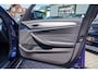 BMW 5-Serie Touring 520i High Executive | M-pakket | Panorama | Elektrisch wegklapbare trekhaak | Adaptieve cruise | Camera | LED