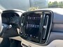 Volvo XC40 T5 Ultimate Dark | Trekhaak | Pano | Memory | Harman/Kardon | Pilot Assist |
