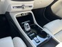 Volvo XC40 T5 Ultimate Dark | Trekhaak | Pano | Memory | Harman/Kardon | Pilot Assist |