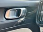 Volvo XC40 T5 Ultimate Dark | Trekhaak | Pano | Memory | Harman/Kardon | Pilot Assist |