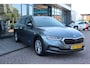 Skoda Octavia Combi 1.0 e-TSI Business Edition | Apple Carplay/Android Auto|telefoonintegratie premium | Draadloze telefoonlader | Lichtmetalen velgen 16"