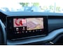 Skoda Octavia Combi 1.0 e-TSI Business Edition | Apple Carplay/Android Auto|telefoonintegratie premium | Draadloze telefoonlader | Lichtmetalen velgen 16"