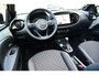 Toyota Aygo X 1.0 VVT-i S-CVT Premium Automaat 72pk | JBL | PDC | Elektrisch vouwdak | Voorstoelen verwarmd |