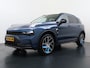 Lynk & Co 01 1.5T PHEV AUT-7 261pk Pano-Schuifdak Lmv 20" 360°Camera Apple Carplay Android Auto Adap.Cruise Navi Pdc Ecc Keyless Led Plug-In Hybrid Elek.Memory.Stoel File assistent Dodehoek detector Elektrisch bedienbare achterklep Rijstrooksensor Wifi Verkeersbord detectie Origineel Nederlandse Auto
