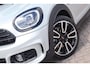 MINI Countryman 1.5 136pk AUT Cooper John Cooper Works | Panoramadak | Stoelmemory | Carplay | Camera | PDC | Adaptive Cruise | Navigatie | Stoelverwarming