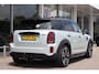 MINI Countryman 1.5 136pk AUT Cooper John Cooper Works | Panoramadak | Stoelmemory | Carplay | Camera | PDC | Adaptive Cruise | Navigatie | Stoelverwarming
