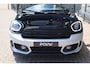 MINI Countryman 1.5 136pk AUT Cooper John Cooper Works | Panoramadak | Stoelmemory | Carplay | Camera | PDC | Adaptive Cruise | Navigatie | Stoelverwarming