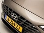 Hyundai i30 Wagon 1.0 T-GDi MHEV Comfort Smart Automaat (APPLE CARPLAY, 1e EIGENAAR, GROOT NAVI, CAMERA, CLIMATE, SPORTSTOELEN, GETINT GLAS, CRUISE, NIEUWE APK, NIEUWSTAAT)