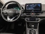 Hyundai i30 Wagon 1.0 T-GDi MHEV Comfort Smart Automaat (APPLE CARPLAY, 1e EIGENAAR, GROOT NAVI, CAMERA, CLIMATE, SPORTSTOELEN, GETINT GLAS, CRUISE, NIEUWE APK, NIEUWSTAAT)