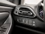 Hyundai i30 Wagon 1.0 T-GDi MHEV Comfort Smart Automaat (APPLE CARPLAY, 1e EIGENAAR, GROOT NAVI, CAMERA, CLIMATE, SPORTSTOELEN, GETINT GLAS, CRUISE, NIEUWE APK, NIEUWSTAAT)