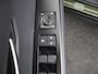 Lexus UX 250h Luxury Line | NL Auto | Stoelverwarming | Lederen bekleding |