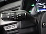 Lexus UX 250h Luxury Line | NL Auto | Stoelverwarming | Lederen bekleding |