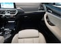 BMW X3 xDrive30e High Executive M-SPORT | Trekhaak | Panoramadak | Adaptive + Lane | BTW auto | Apple Carplay |