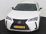 Lexus UX 250h Preference Line | Dealer Onderhouden | Blind Spot Monitor | Climate Control | Cruise Control Adaptive | Achteruitrijcamera | Parkeersensoren voor+achter |