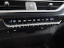 Lexus UX 250h Preference Line | Dealer Onderhouden | Blind Spot Monitor | Climate Control | Cruise Control Adaptive | Achteruitrijcamera | Parkeersensoren voor+achter |